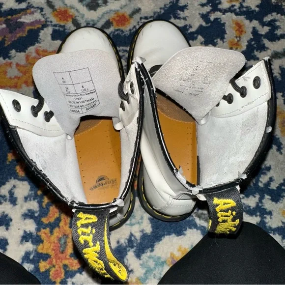 Dr Martens Boots Womens 8 Pascal Virginia Leather Up 1460 Original Grunge - Picture 6 of 8